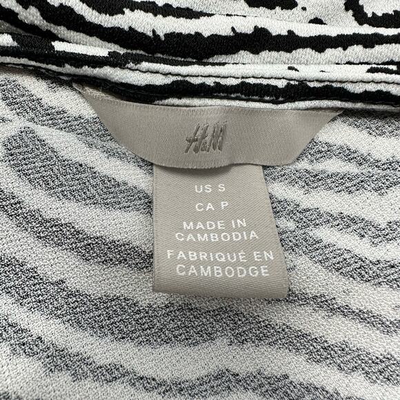 Zebra Print Wrap Dress Womens SZ S Long Sleeve Stretchy Belted Boho Animal Soft - Picture 11 of 15